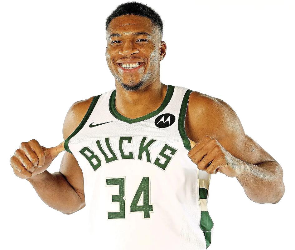 C罗和利雅得胜利将达成两年续约，会引发哪些连锁反应？（C罗或与利雅得胜利续签两年，这一决定将带来哪些连锁效应？）