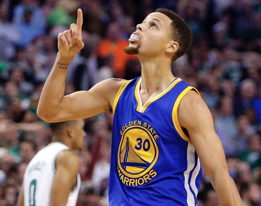 诺伊尔：第三球我知道出击会冒很大风险，当时想提前化解危险（诺伊尔谈第三球：明知出击风险极大，只想提前化解险情）