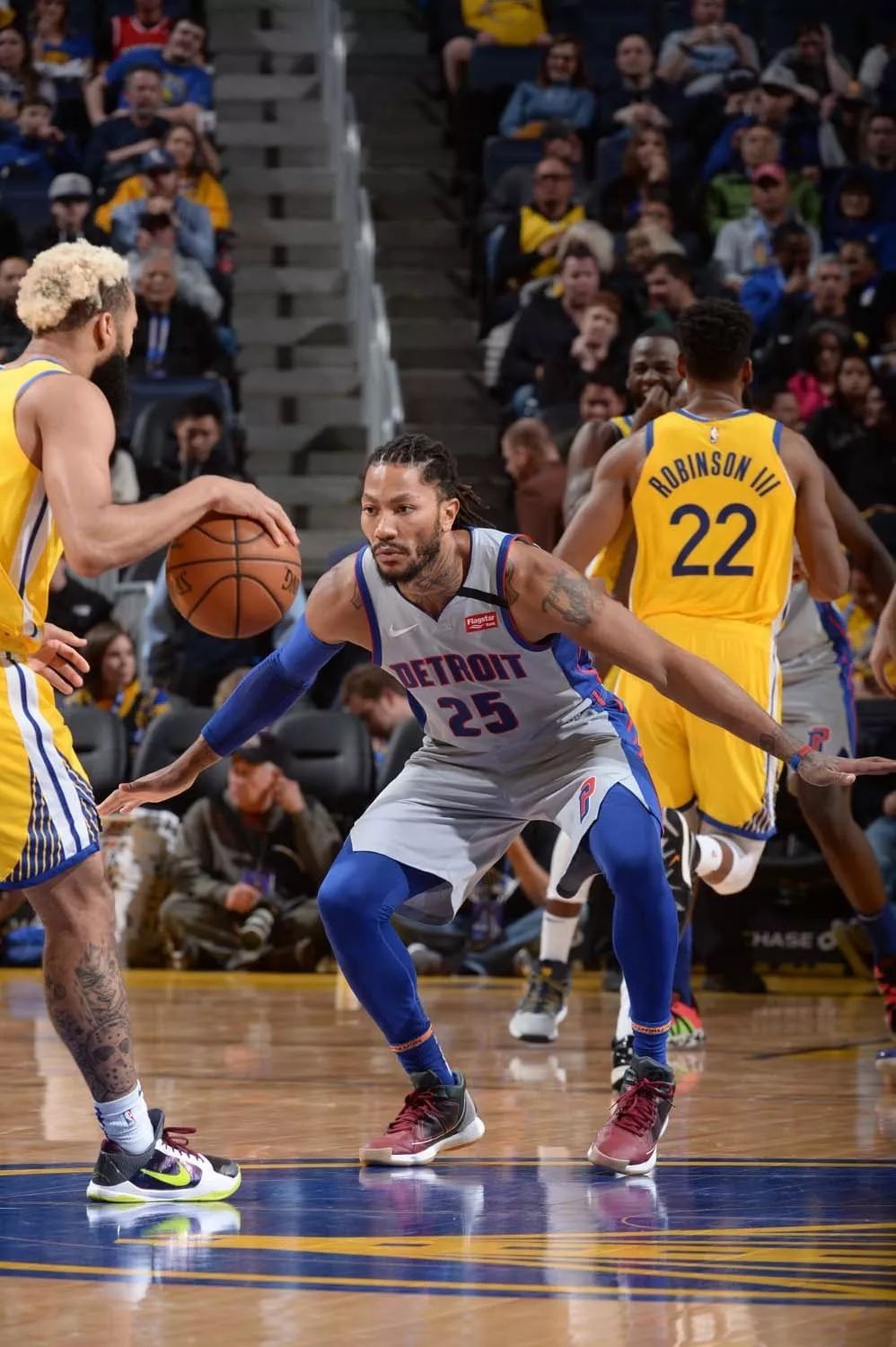 德尚：世界杯三场小组赛都是下午进行，必须提前适应高温（德尚：世界杯小组赛三战皆为下午开球，必须提前适应高温）