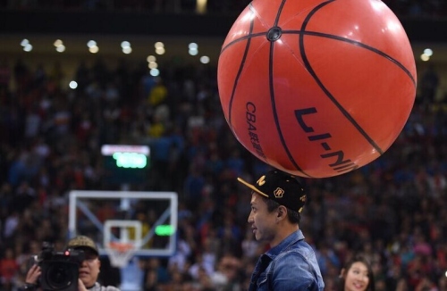 沃勒尔：阿德耶米确实犯了错误，但我们首先要给予他一些支持（沃勒尔：阿德耶米虽有过失，但当下更需要我们的支持）