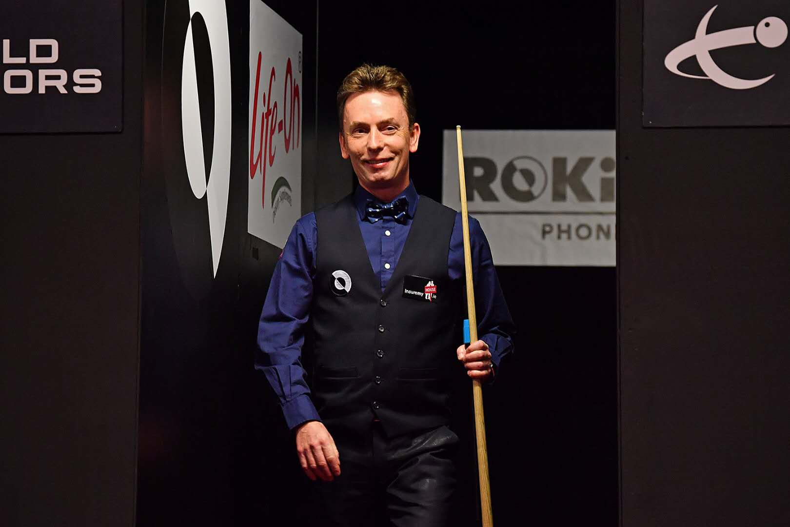 是一个巨大 是一个巨大